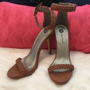 Michael Antonio Heels